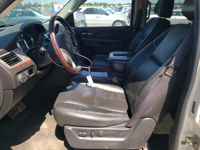 1GYS4HEF4DR301729 - 2013 CADILLAC ESCALADE ESV LUXURY WHITE photo 7