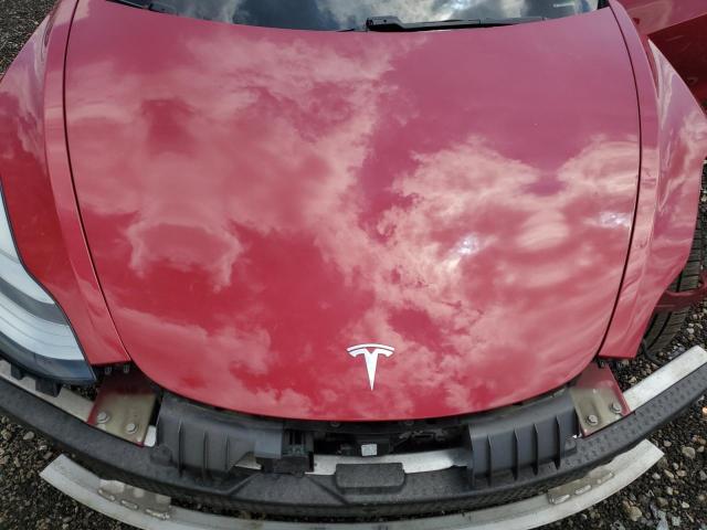 5YJ3E1EB9JF097569 - 2018 TESLA MODEL 3 RED photo 11