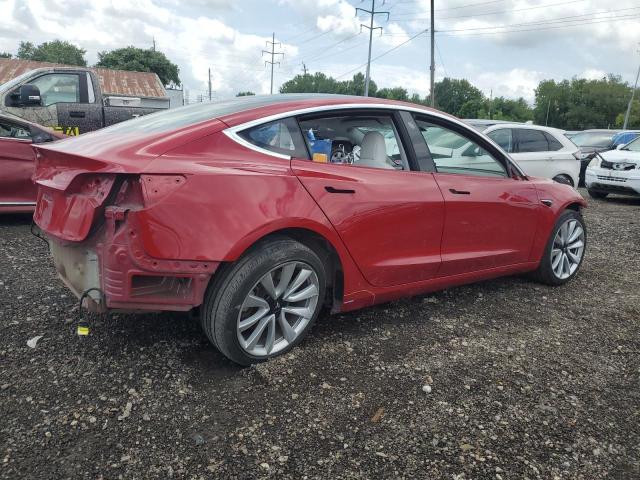 5YJ3E1EB9JF097569 - 2018 TESLA MODEL 3 RED photo 3