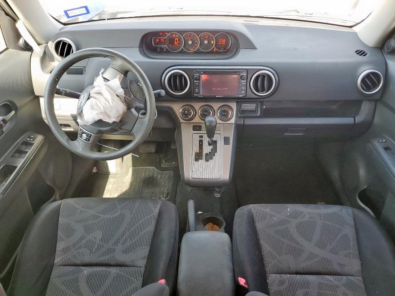 JTLZE4FE3FJ077102 - 2015 TOYOTA SCION XB 蓝色 照片 8