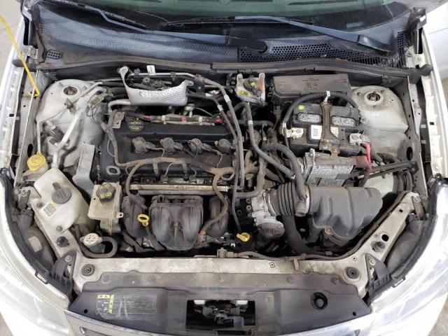 1FAHP35N49W101093 - 2009 FORD FOCUS SE WHITE photo 11