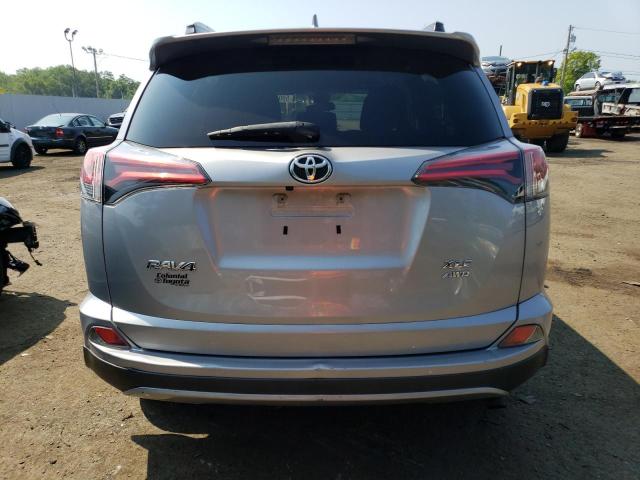 2T3RFREV6JW724299 - 2018 TOYOTA RAV4 ADVENTURE SILVER photo 6