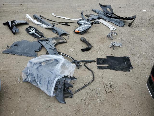 WDDWJ4KBXJF645188 - 2018 MERCEDES-BENZ C 300 4MATIC BLACK photo 12