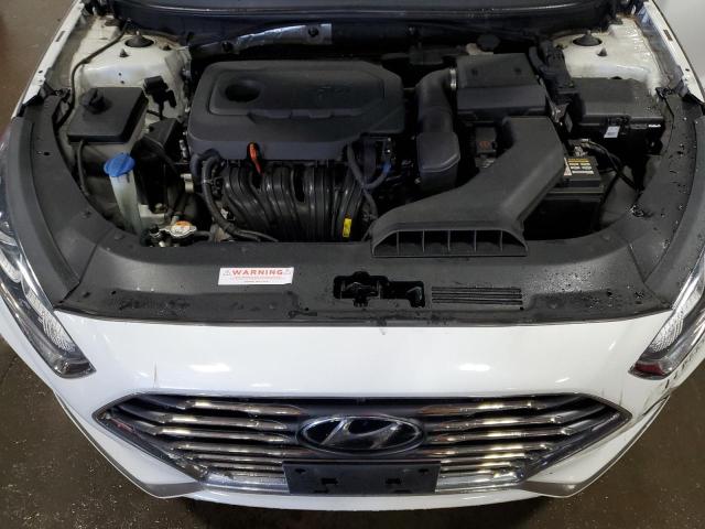 5NPE24AF7JH627194 - 2018 HYUNDAI SONATA SE WHITE photo 11