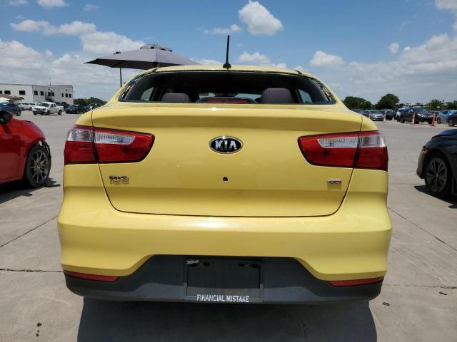 KNADM4A31G6681831 - 2016 KIA RIO LX YELLOW photo 6