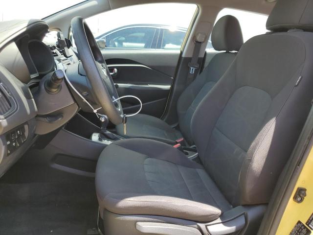 KNADM4A31G6681831 - 2016 KIA RIO LX YELLOW photo 7