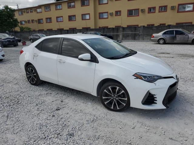 2T1BURHE1JC068851 - 2018 TOYOTA COROLLA L Beyaz fotoğraf 4