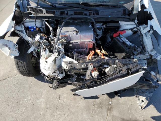 1N4AZ1CP5KC303291 - 2019 NISSAN LEAF S WHITE photo 11