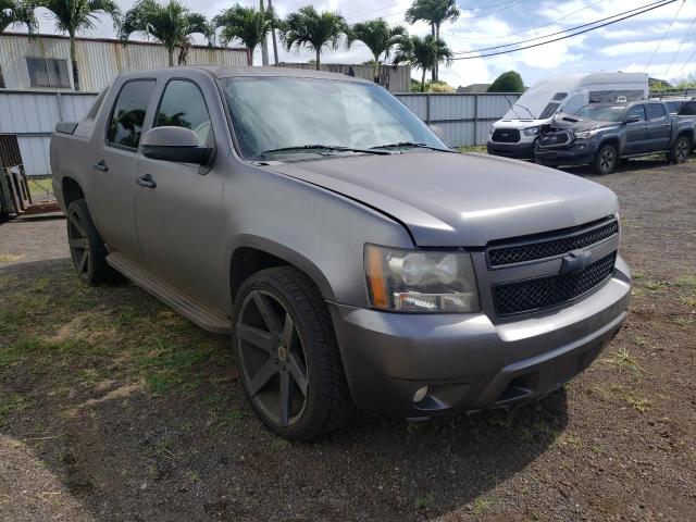 3GNNCFE09AG281647 - 2010 CHEVROLET AVALANCHE LT GRAY photo 4