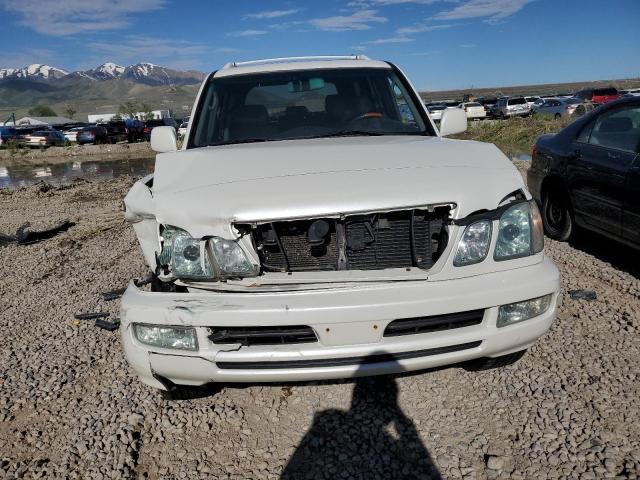 JTJHT00W753551317 - 2005 LEXUS LX 470 WHITE photo 5