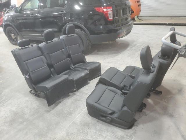 2023SEATSANDGUNL0 - 2023 FORD SEATS BLACK photo 2