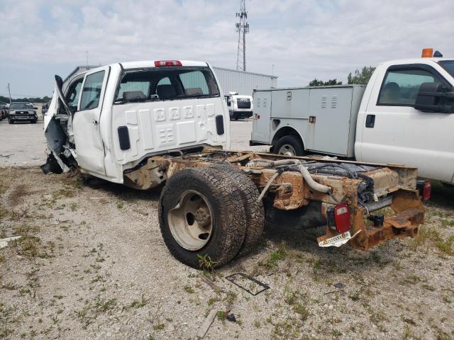 1GB4CYC82GF102288 - 2016 CHEVROLET SILVERADO C3500 WHITE photo 2