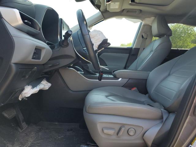 5TDGZRBH0NS179169 - 2022 TOYOTA HIGHLANDER XLE GRAY photo 7