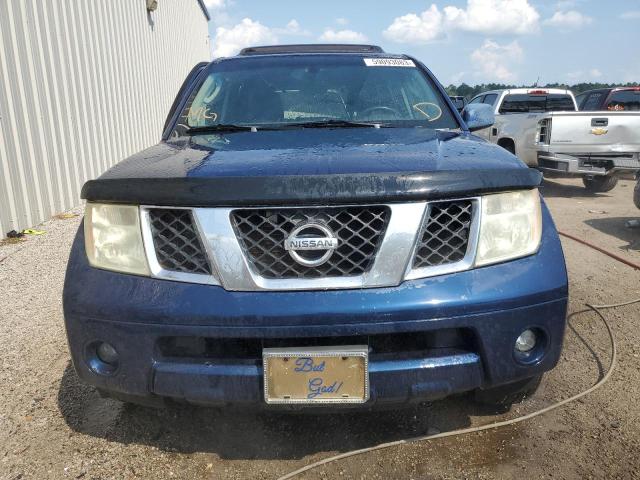 5N1AR18U56C661937 - 2006 NISSAN PATHFINDER LE BLUE photo 5