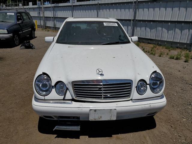 WDBJF72F1VA486315 - 1997 MERCEDES-BENZ E 420 WHITE photo 5