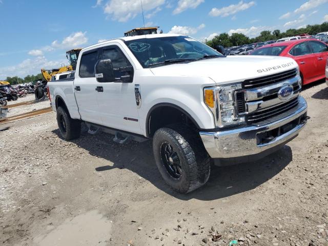 1FT7W2BT5HEB53844 - 2017 FORD F250 SUPER DUTY WHITE photo 4