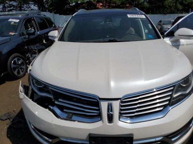 2LMPJ8LR1JBL36471 - 2018 LINCOLN MKX RESERVE أبيض صورة 12