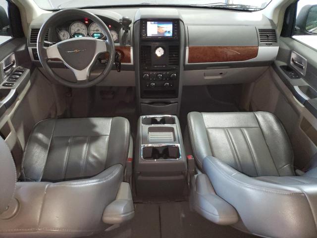 2A8HR54P58R110873 - 2008 CHRYSLER TOWN & COU TOURING SILVER photo 8