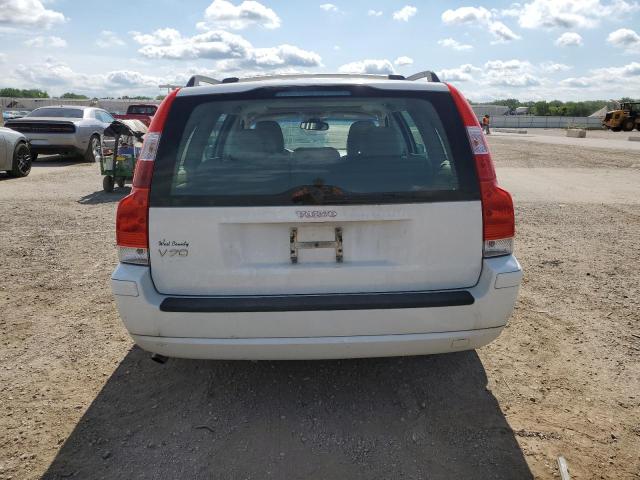 YV1SW612972621210 - 2007 VOLVO V70 WHITE photo 6