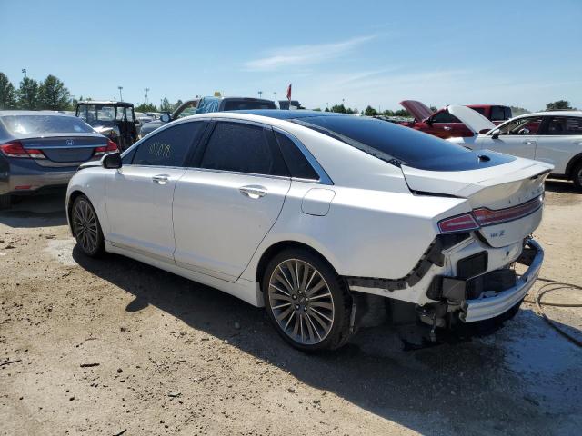 3LN6L2JK4GR610888 - 2016 LINCOLN MKZ WHITE photo 2