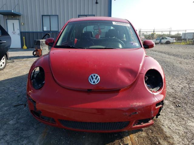 3VWPG3AG4AM016267 - 2010 VOLKSWAGEN NEW BEETLE RED photo 5