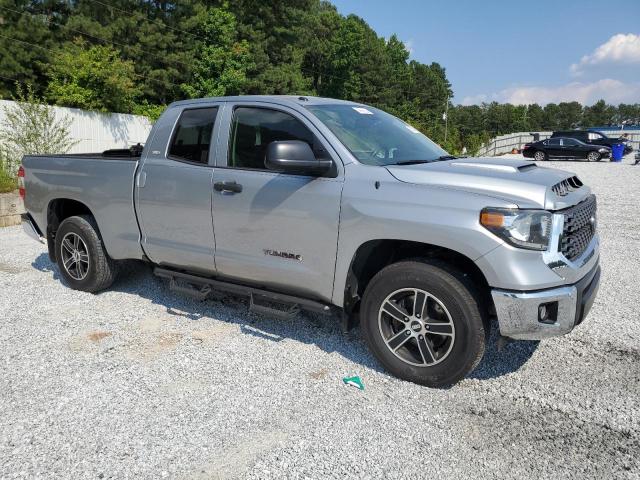 5TFRM5F10KX140925 - 2019 TOYOTA TUNDRA DOUBLE CAB SR/SR5 SILVER photo 4