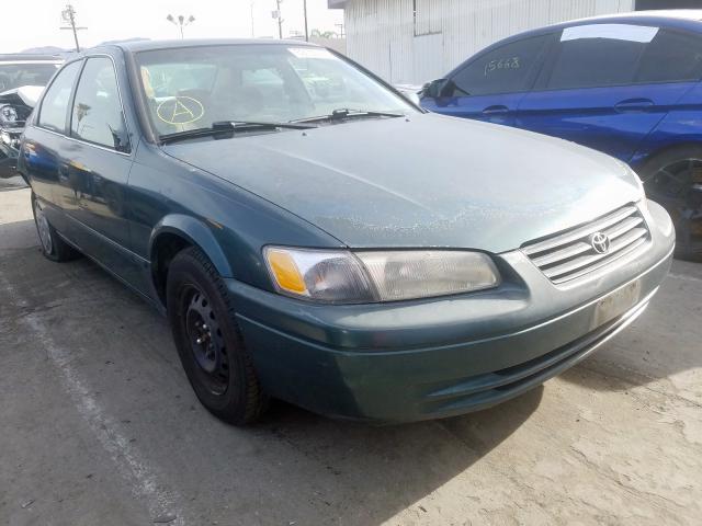 JT2BG22K5W0109568 - 1998 TOYOTA CAMRY CE  photo 1