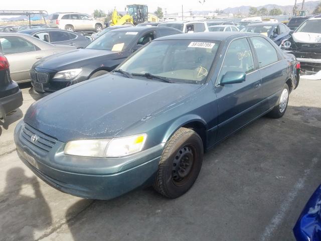 JT2BG22K5W0109568 - 1998 TOYOTA CAMRY CE  photo 2