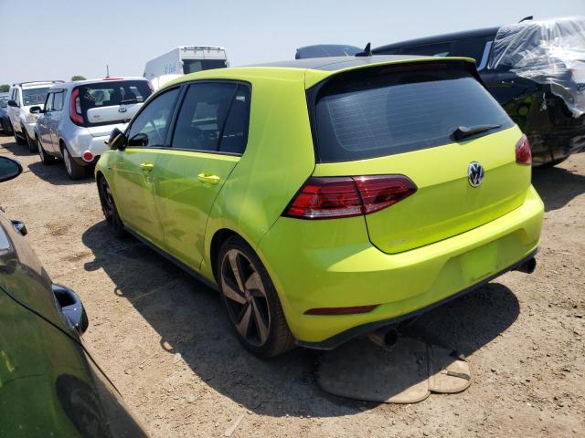 3VW447AU7JM286537 - 2018 VOLKSWAGEN GTI S/SE GREEN photo 2