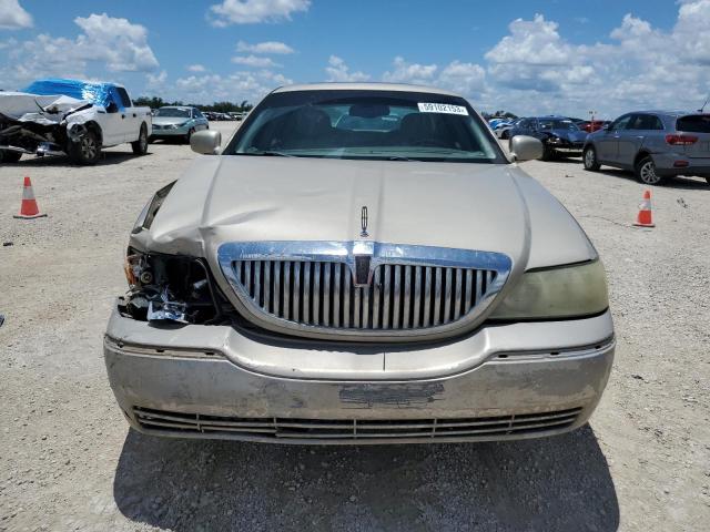 1LNHM82W75Y645465 - 2005 LINCOLN TOWN CAR SIGNATURE LIMITED GOLD photo 5