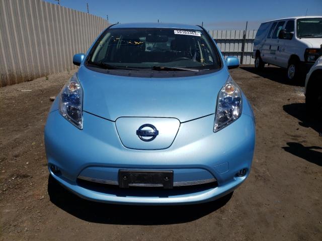 1N4AZ0CP2FC317178 - 2015 NISSAN LEAF S BLUE photo 5