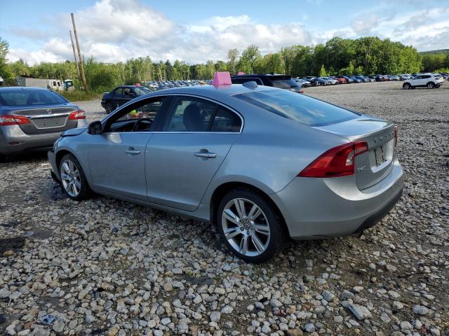 YV1902FH1D2184157 - 2013 VOLVO S60 T6 SILVER photo 2