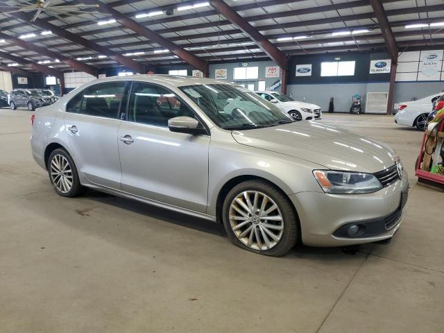 3VWLL7AJ7DM238223 - 2013 VOLKSWAGEN JETTA TDI ოქროსფერი ფოტო 4