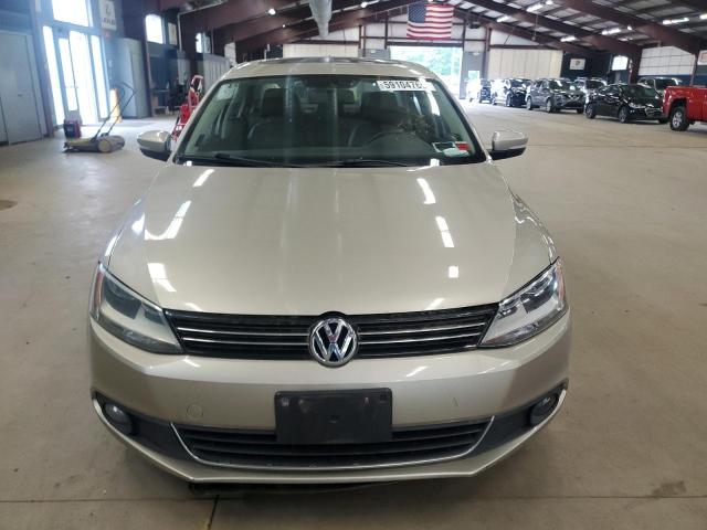 3VWLL7AJ7DM238223 - 2013 VOLKSWAGEN JETTA TDI ოქროსფერი ფოტო 5