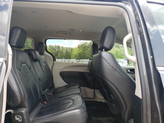 2C4RC1BG2HR785623 - 2017 CHRYSLER PACIFICA TOURING L GRAY photo 11