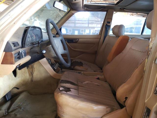 WDBCA32C2FA092538 - 1985 MERCEDES-BENZ 380 SE BEIGE photo 7