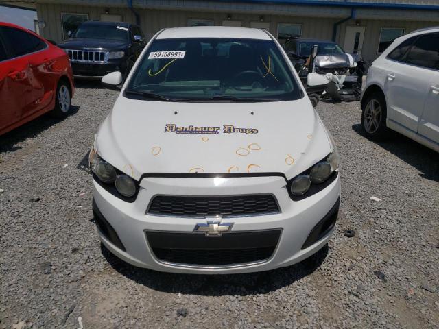 1G1JA6SH1E4127663 - 2014 CHEVROLET SONIC LS WHITE photo 5