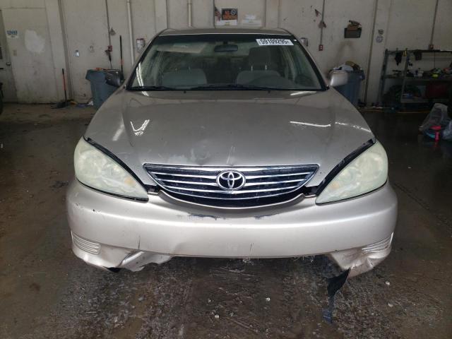 4T1BE32K55U978855 - 2005 TOYOTA CAMRY LE BEIGE photo 5