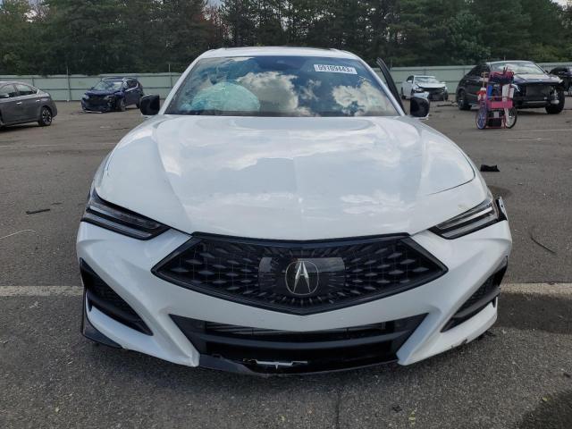 19UUB5F56NA004973 - 2022 ACURA TLX TECH A WHITE photo 5
