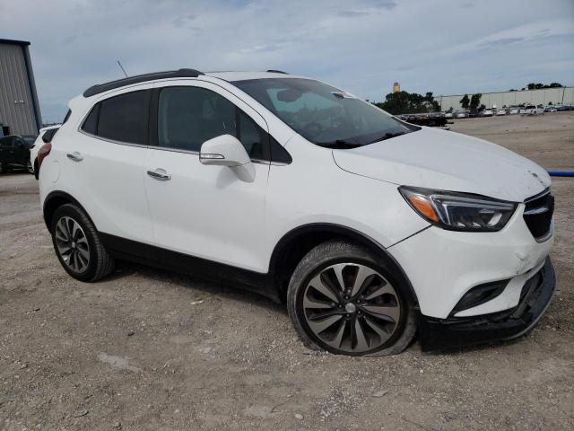 KL4CJCSB2JB643475 - 2018 BUICK ENCORE ESSENCE WHITE photo 4