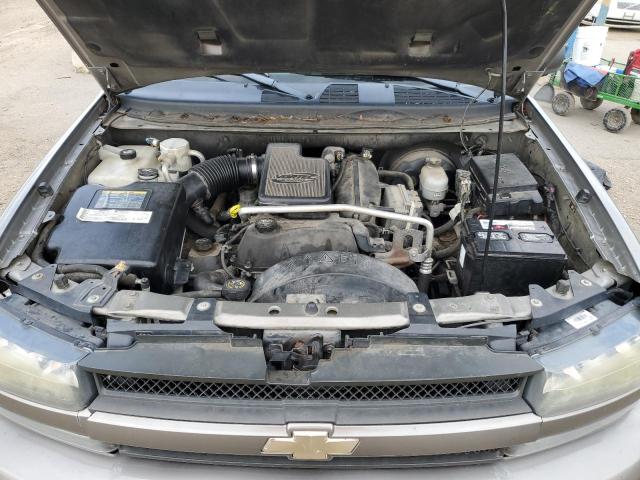 1GNDT13S652300270 - 2005 CHEVROLET TRAILBLAZE LS GRAY photo 11