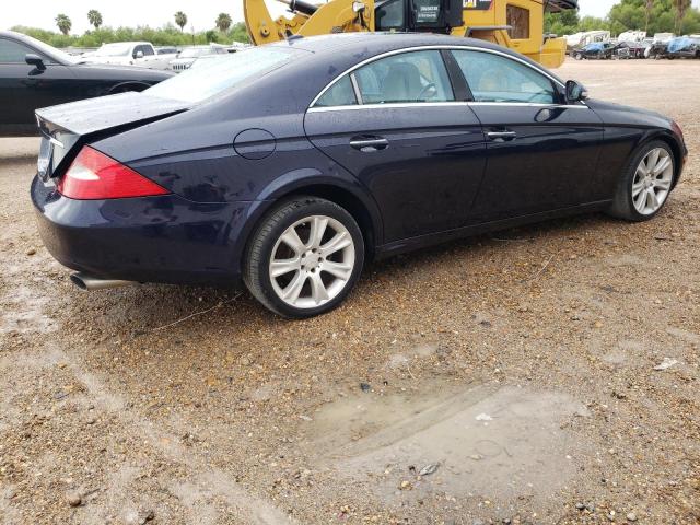 WDDDJ72X98A124586 - 2008 MERCEDES-BENZ CLS 550 BLUE photo 3