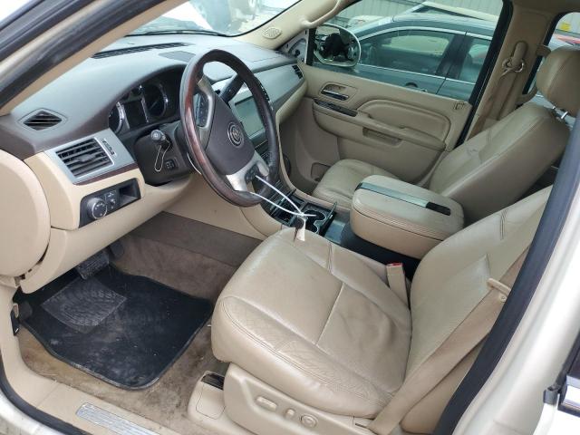 1GYS4HEF0BR212852 - 2011 CADILLAC ESCALADE ESV LUXURY CREAM photo 7