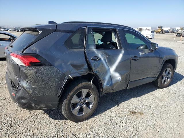 4T3RWRFV6NU063863 - 2022 TOYOTA RAV4 XLE 石墨色 照片 3