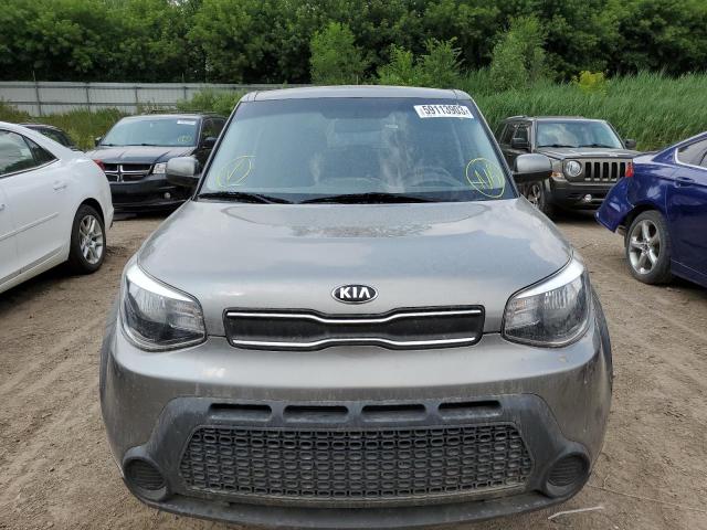 KNDJN2A21G7348411 - 2016 KIA SOUL GRAY photo 5