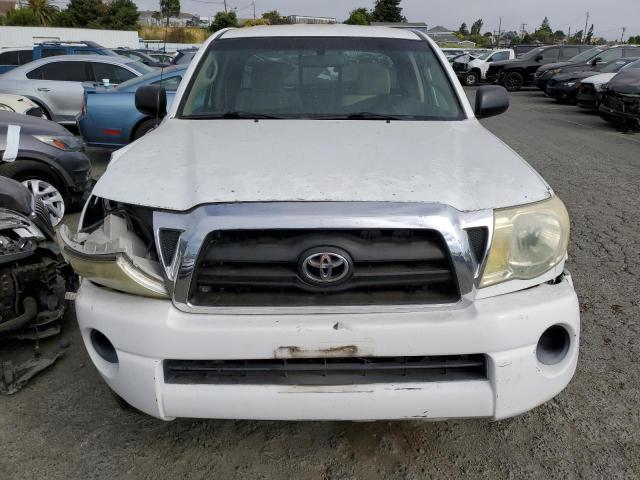 5TETX62N86Z266105 - 2006 TOYOTA TACOMA PRERUNNER ACCESS CAB WHITE photo 5