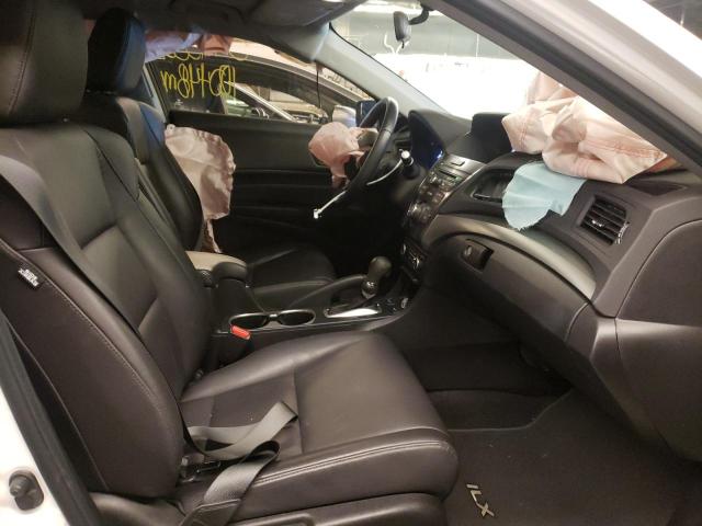 19UDE2F37GA010949 - 2016 ACURA ILX BASE WATCH PLUS WHITE photo 5