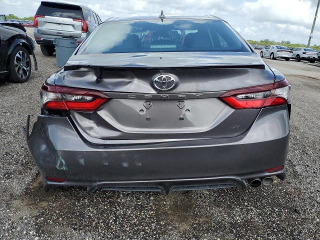 4T1G11AK1RU871430 - 2024 TOYOTA CAMRY SE NIGHT SHADE GRAY photo 6