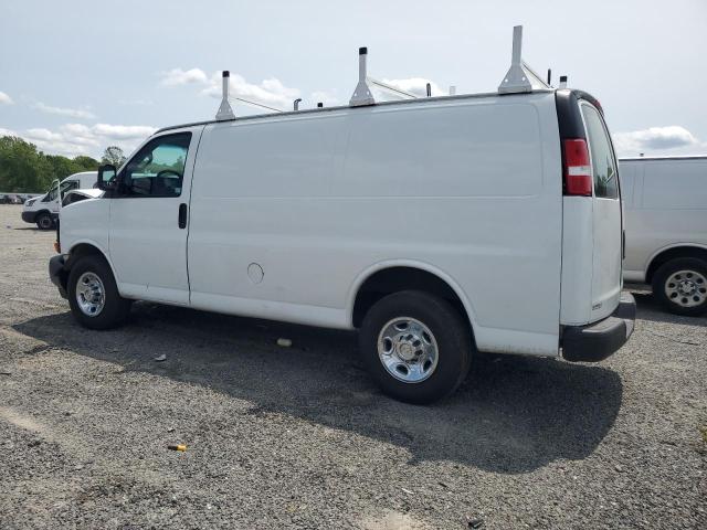 1GCWGAFF8H1106418 - 2017 CHEVROLET EXPRESS G2 Weiß Foto 2