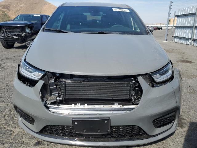 2C4RC1L7XPR518615 - 2023 CHRYSLER PACIFICA HYBRID TOURING L GRAY photo 5